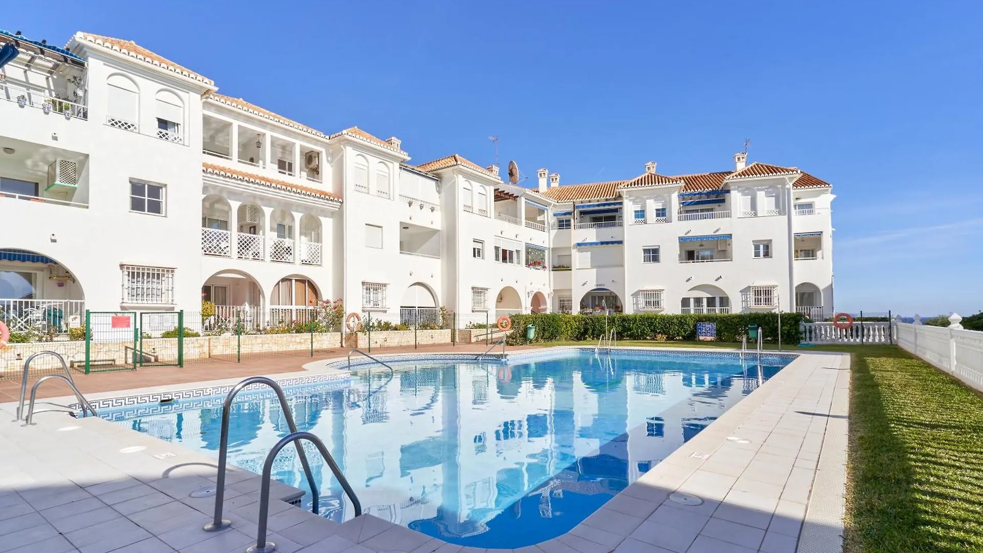 Urbanizacion Fuentes De Nerja Apartment